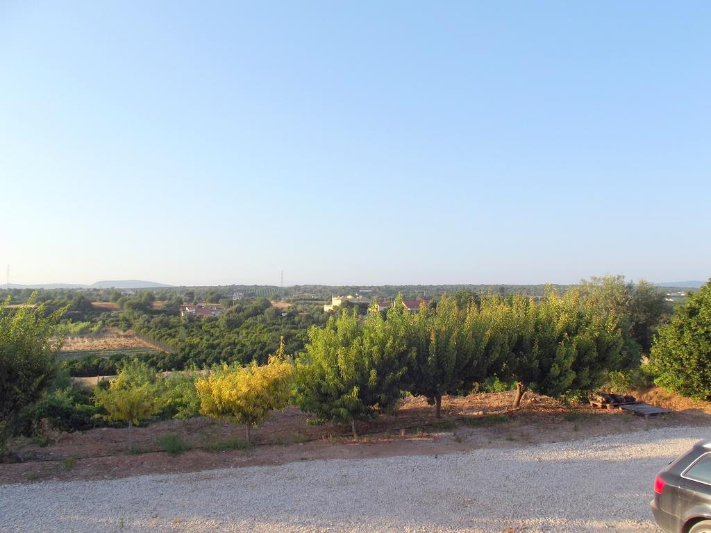 Vila Da Mesa Algoz Exterior photo